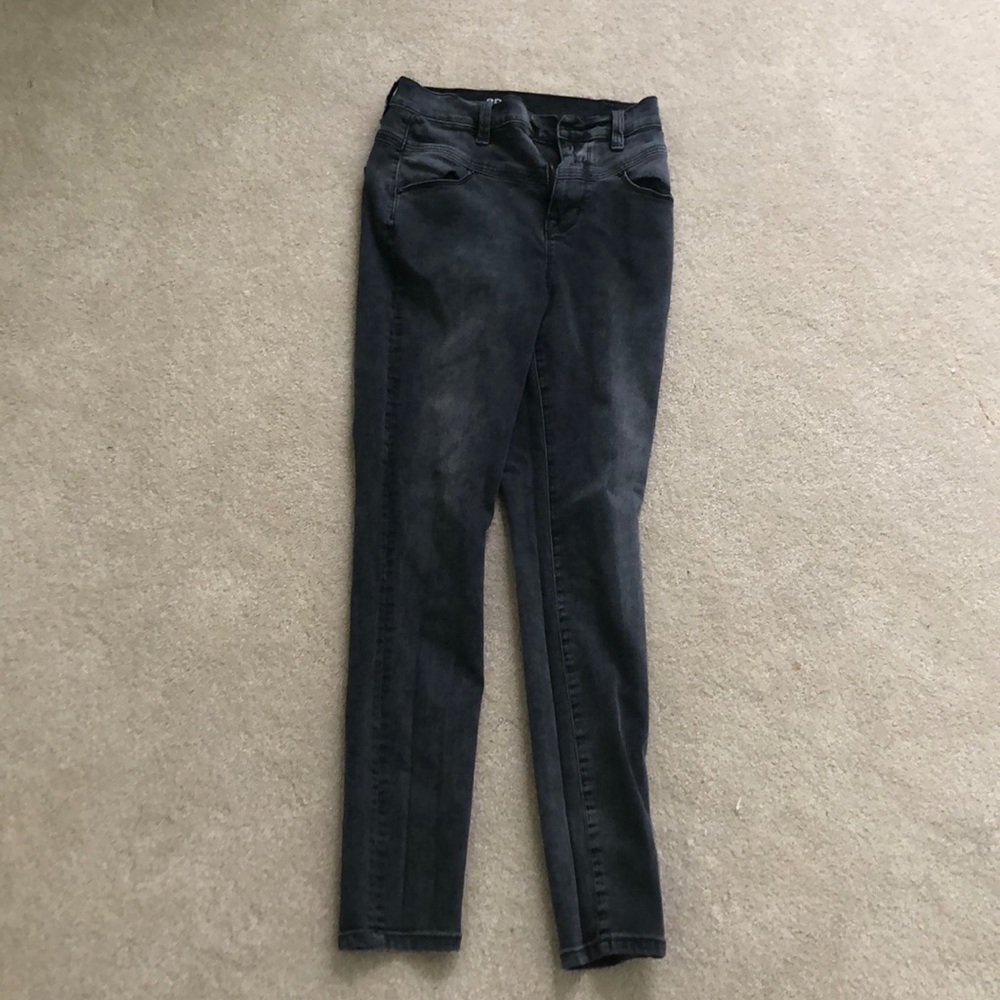 Dark grey wash high waisted jeans!